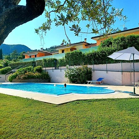 Regina Gardesana Vila Exterior foto