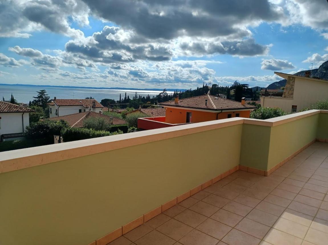 Regina Gardesana Vila Exterior foto