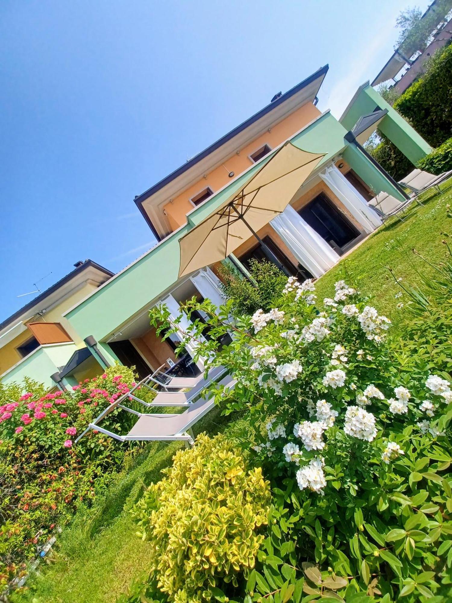 Regina Gardesana Vila Exterior foto